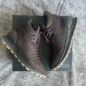 Ecco Exostrike Hiking Boots